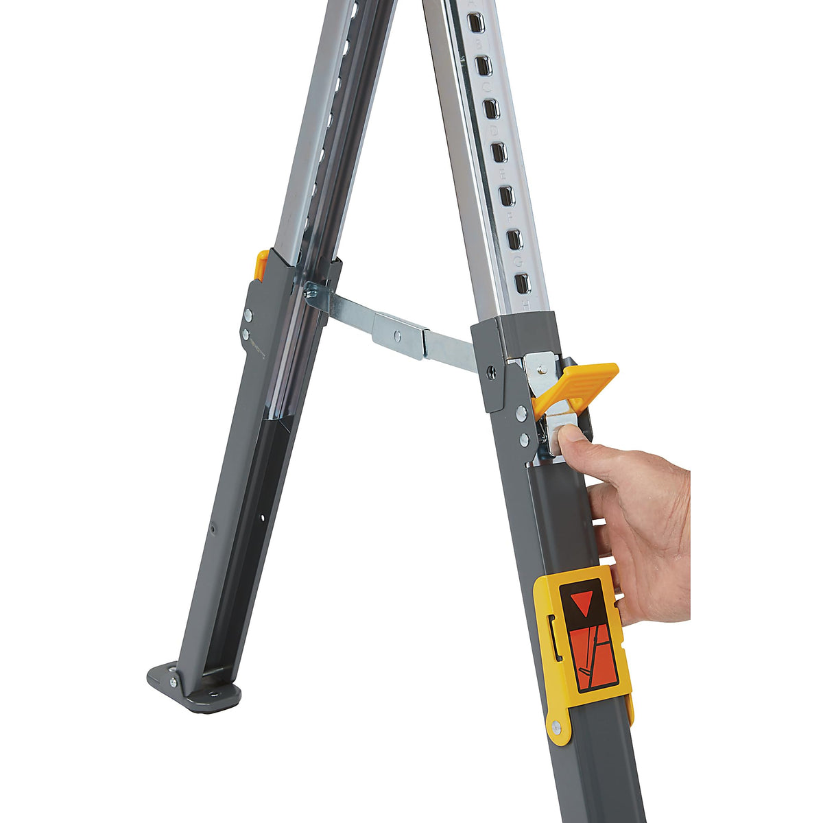 32in. Adjustable Steel Sawhorses, Pair Q623