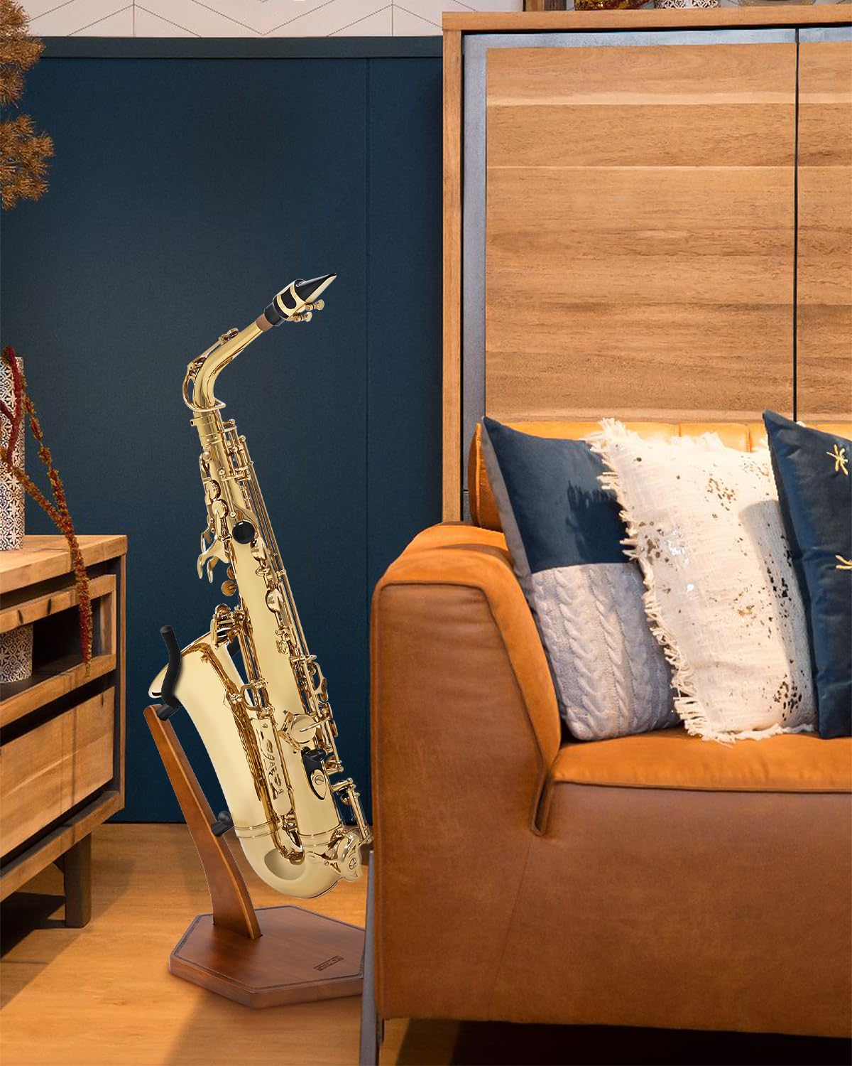 Wooden Saxophone Stand I98416